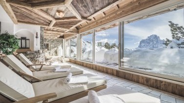 Die Dolomiten bestaunen im Almhotel Col Raiser