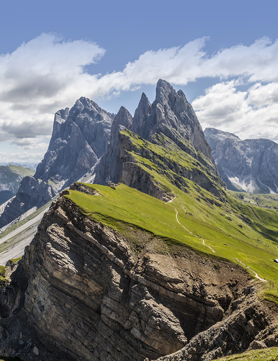 Vacation Dolomites Seceda Trekking